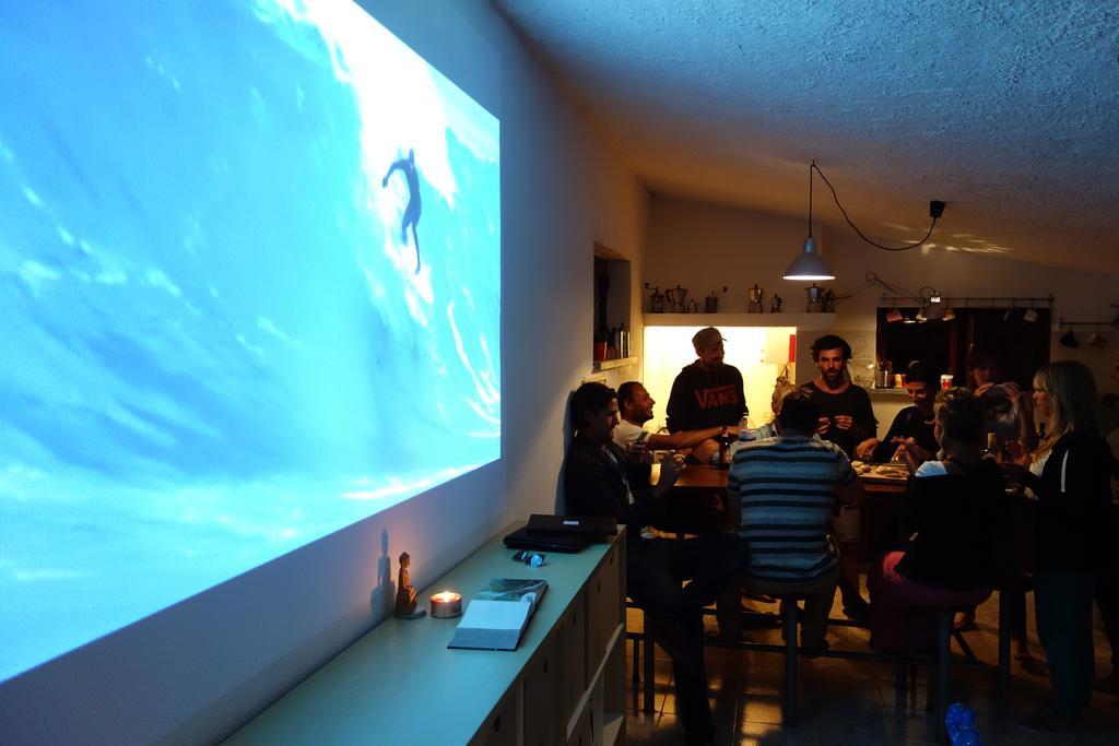 Moka Surfhouse Ericeira Bagian luar foto