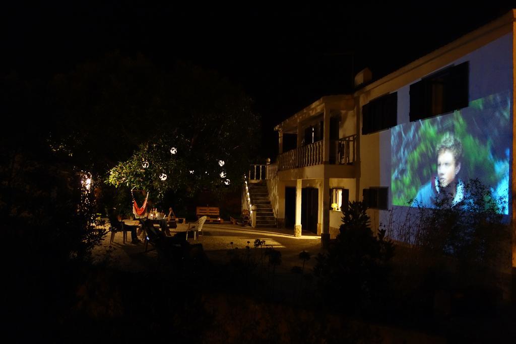 Moka Surfhouse Ericeira Bagian luar foto
