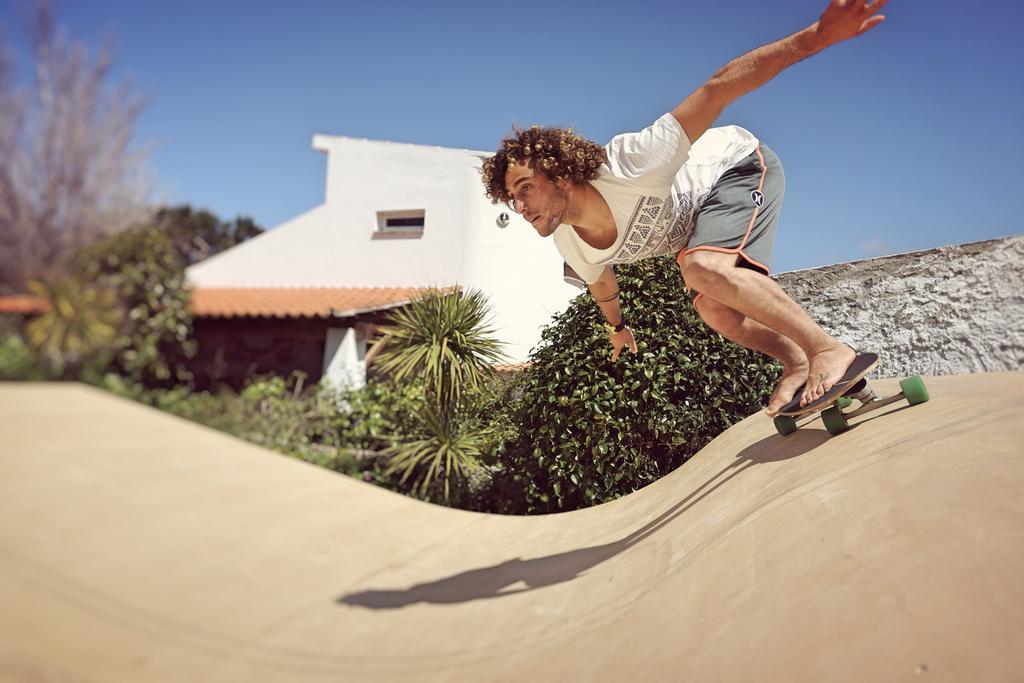 Moka Surfhouse Ericeira Bagian luar foto
